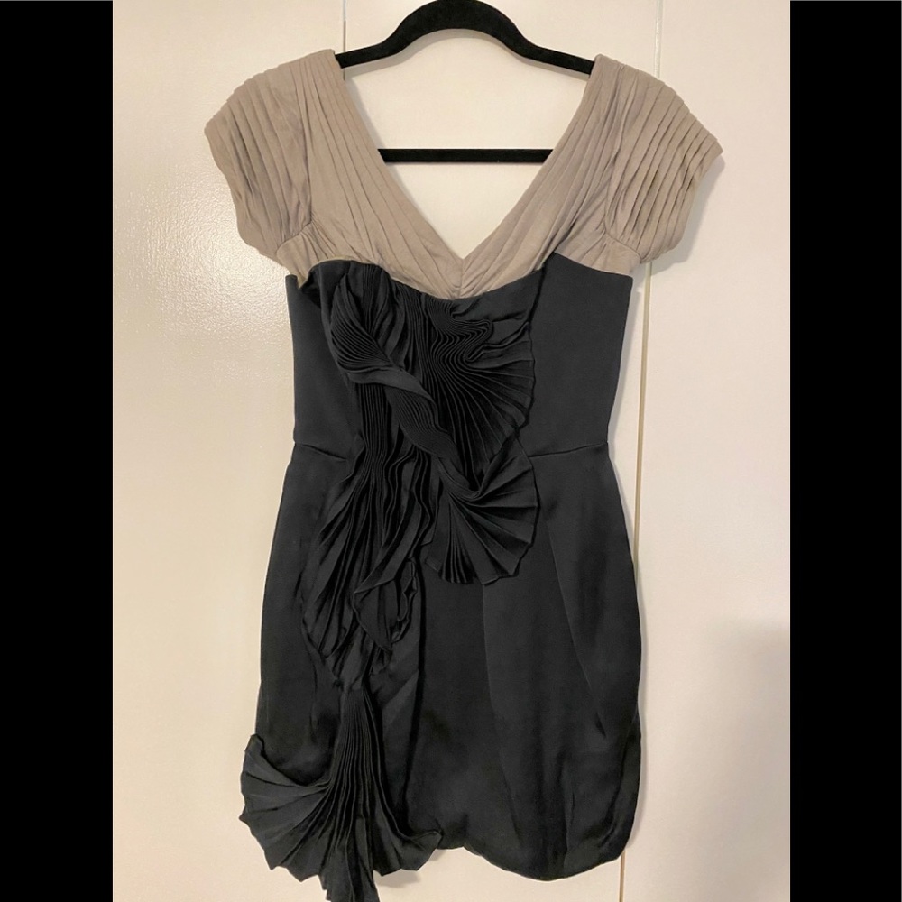 BCBGMaxAzria Runway Navy & Grey Pleated Mini Dress
